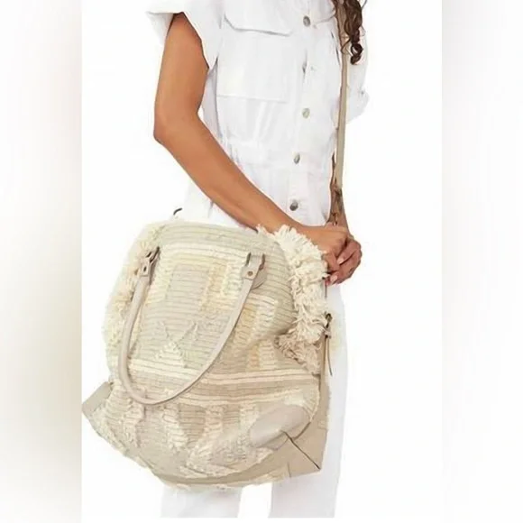 Free People Quick Trip Weekender (NWT) - Picture 4 of 8